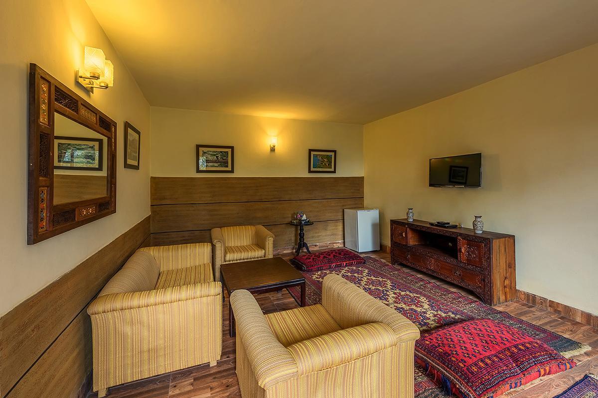 Arcadian Blue Pines Hotel Murree Exterior photo