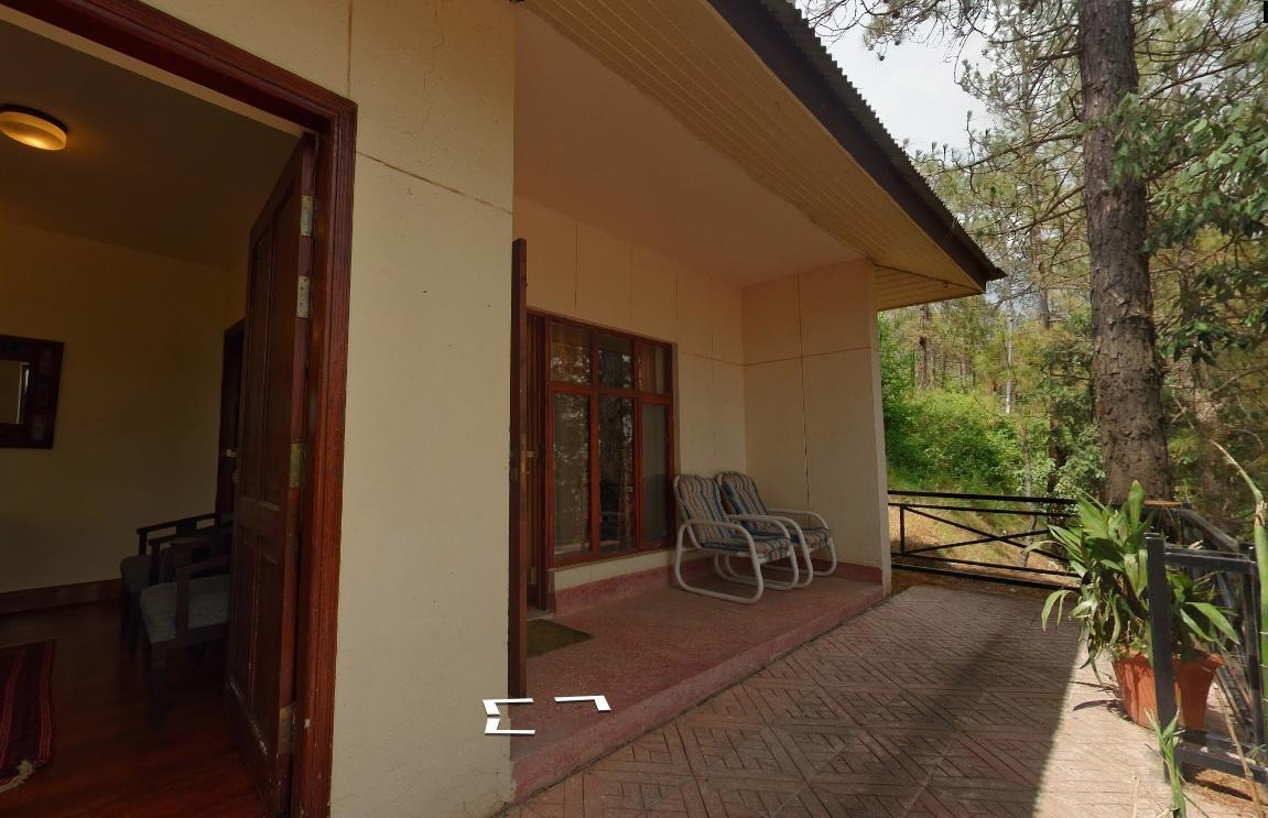 Arcadian Blue Pines Hotel Murree Exterior photo